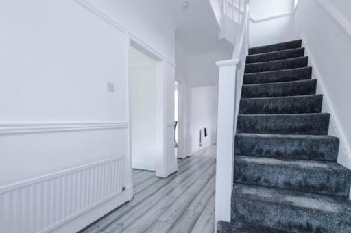 Special Rate For Bookings More Than 7 Nights, Warm Spacious Contractor House Near Liverpool City Centre Sleeps 8 Kitchen & Dining Room, Washing Machine Екстериор снимка